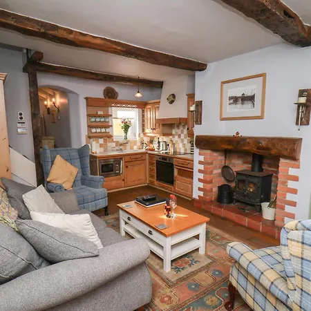 Cobbles House *