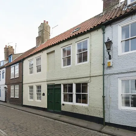 Cobbles House *